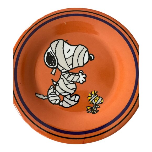 Peanuts Snoopy and Woodstock Halloween Mummy 8" Plates – Set of 4 by Gibson Over - Picture 5 of 7